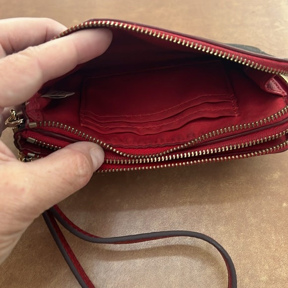 Coach double zip wristlet GUC large - Picture 3 of 7